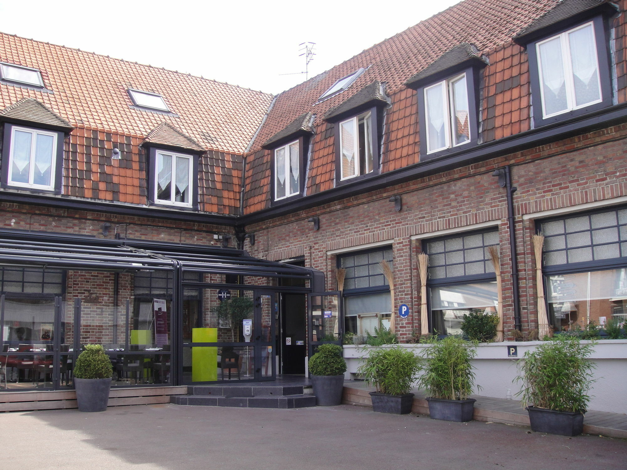 The Originals Boutique, Hotel Bulles By Forgeron, Lille Sud Секлен Экстерьер фото